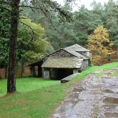 Daire Casa Rectoral De Samartin. *