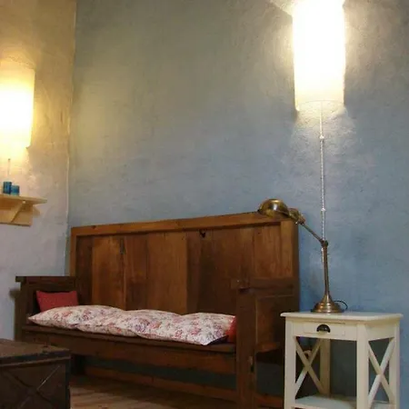 Casa Rectoral De Samartin. San Martin de Valledor